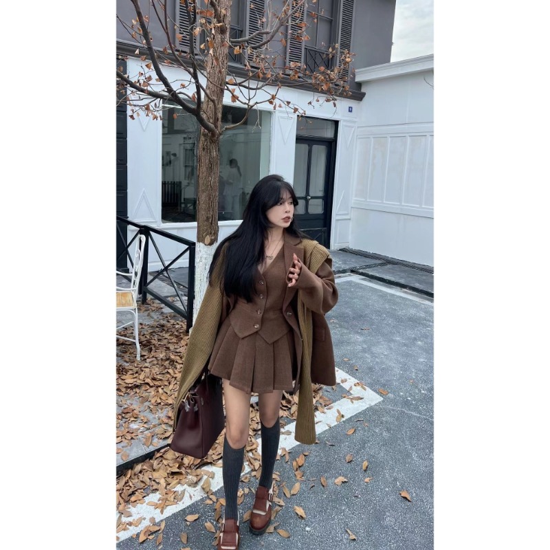 Elegancki jesienne komplety da – Winter Clothing Line recenzja i cena