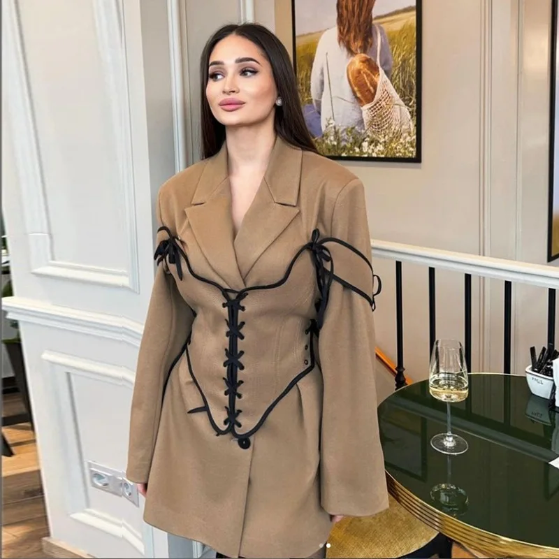 Dwuczęściowe zestawy sukienek  – Winter Clothing Line recenzja i cena